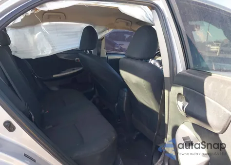 2010 Toyota Corolla S z USA, uszkodzony, nr VIN 1NXBU4EE9AZ303602